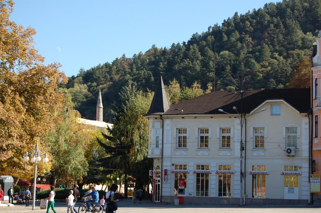 Rozovata Kashta Hotel Kyustendil ภายนอก รูปภาพ